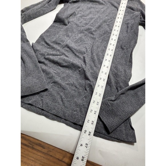 Lululemon Swiftly Tech Long Sleeve Top 2.0 Race Shirt Women's Size 6 Gray - Picture 2 of 6